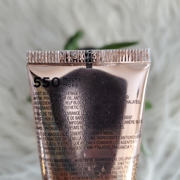 Revlon Candid Moisture Glow Anti-Pollution Foundation Bundle Mocha 550 - Picture 6 of 6